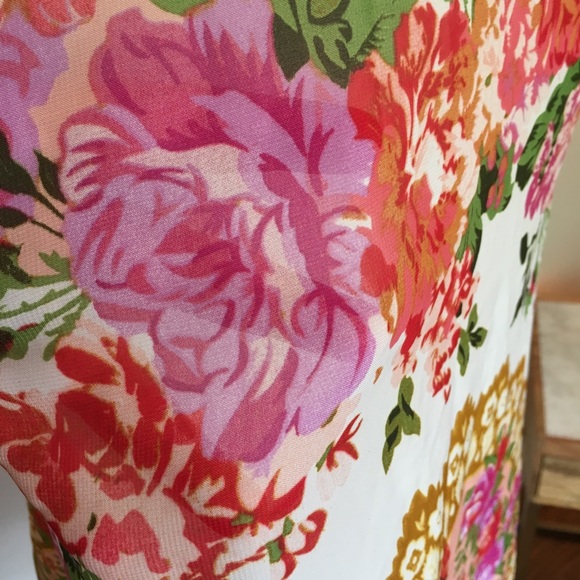 🎉 Cato Floral High Low Sheer Tank Top - Picture 5 of 7